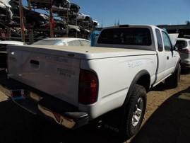 2000 Toyota Tacoma SR5 White 3.4L AT 4WD #Z23350